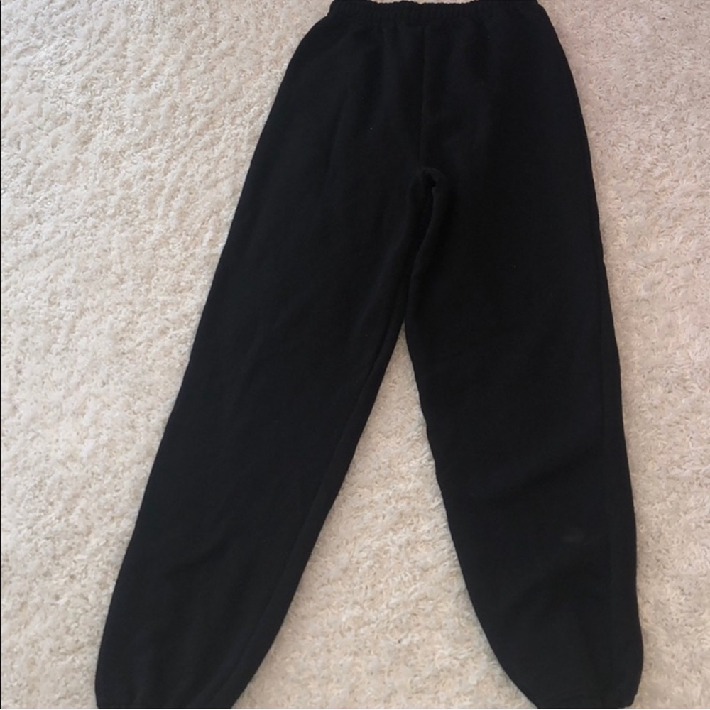 gildan black sweatpants
